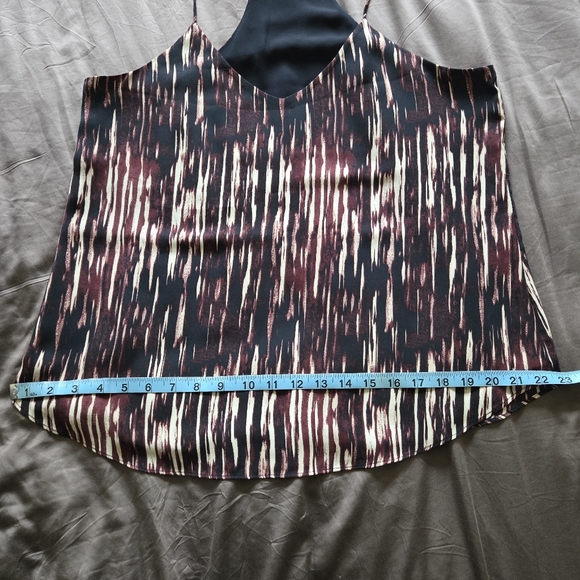 RW&CO. Patterned Racer Back Tank Size L - Like New! - Picture 5 of 11